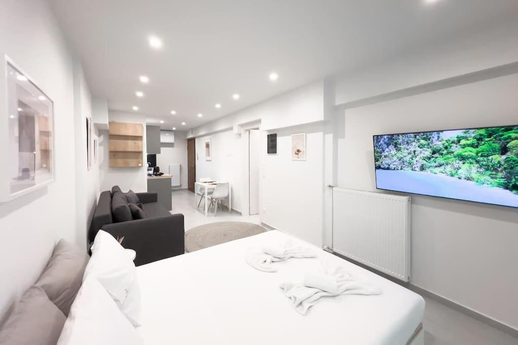 Luxury Studio With Garden Next To Acropolis Атина Екстериор снимка