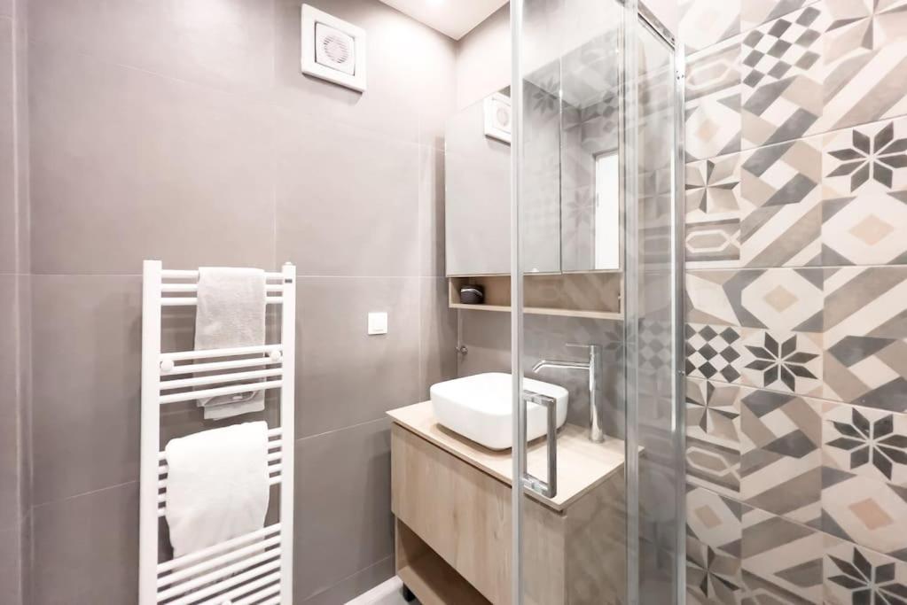 Luxury Studio With Garden Next To Acropolis Атина Екстериор снимка
