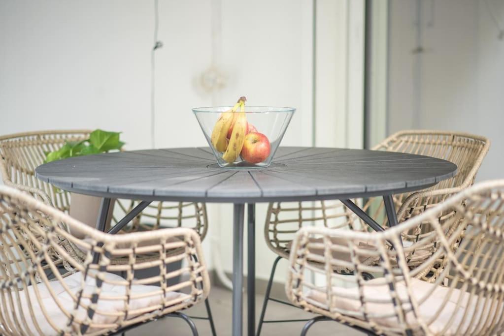 Luxury Studio With Garden Next To Acropolis Атина Екстериор снимка